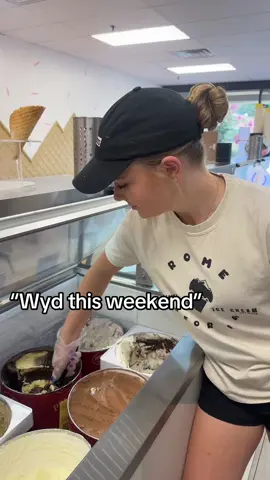 Weekend duo 👯‍♀️🍦🍦 #icecream #relatable #fypシ゚viral #sweettreat #weekend 