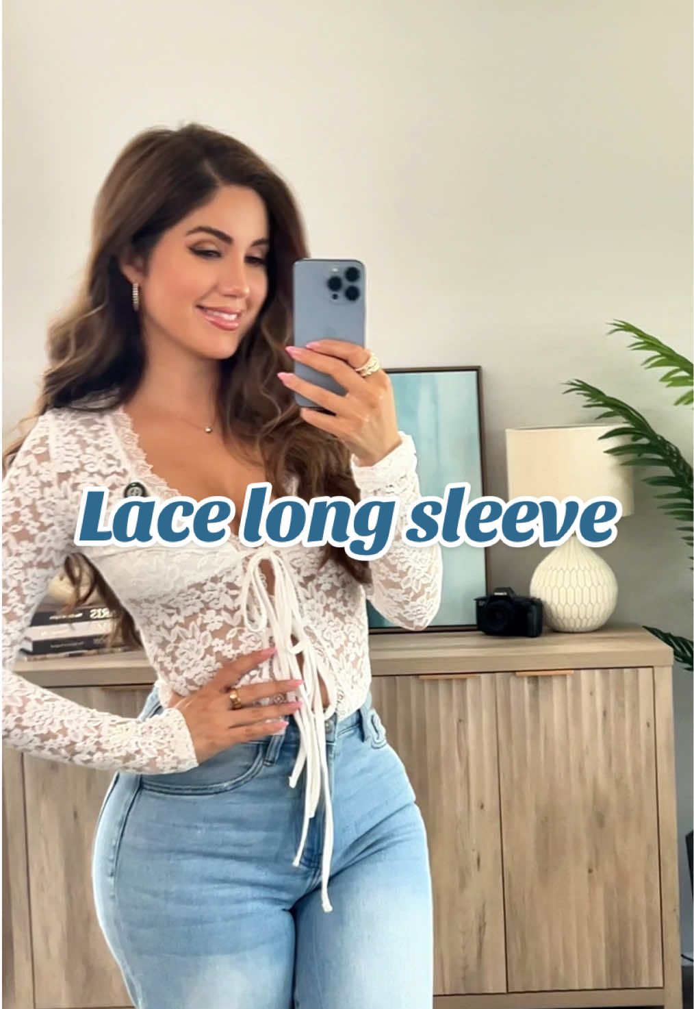 Completely obsessed with this lace top. #tiktokcreatorpicks #fypシ #dfyd #dealsforyoudays #tiktokshopcreatorpicks #lacetop #womensoutfitideas 