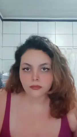 gente primeira vez aparecendo pra falar assim com a câmera, mas precisava desabafar... tô leve agora kkkk #MãeDaRua #TikTokPolítico #DesabafoSocial #