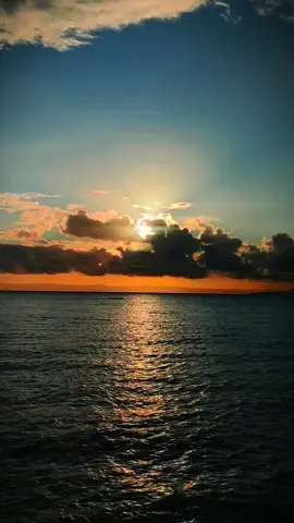 #sunset #wonderfulindonesia 