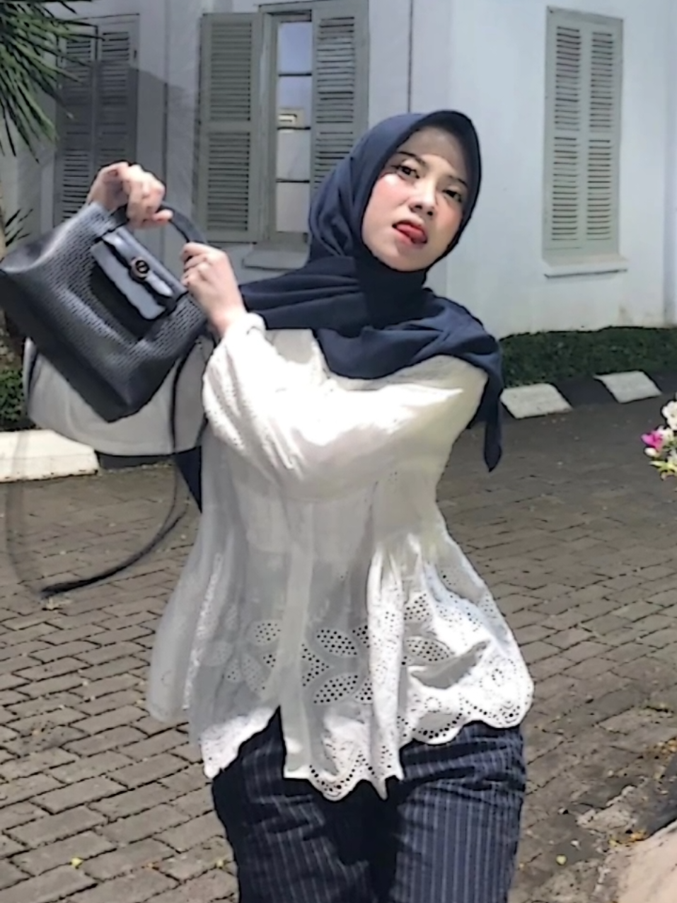 #fyp #xyzbca #lewatberandamu #outfit #ootdhijab 