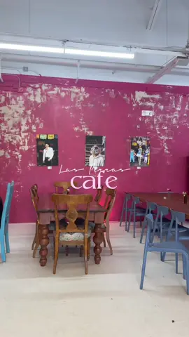 Another Monday coffee vlog feat @Las Perras Cafe #coffee #houston #houstontx #houstoncoffeeshop #coffeevlog #coffeetok #matcha 