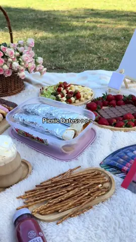 Dali Wami dropping this Friday #picnicaesthetic #picnic #picnicdate #picnic #couplegoals 