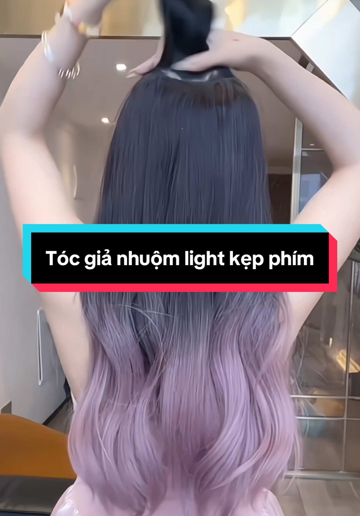 Tóc giả nhuộm light kẹp phím cá tính#tocgia #tocgiacaocap #tocgia_trung #phukientoc #phukientocxinh #xuhuongtiktokk #fyp #trend 