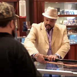 Pawn Stars: Top 4 PRICELESS Family Heirlooms  
 #PawnStars #FamilyHeirlooms #HistoryChannel #PricelessItems #TVAntiques               
