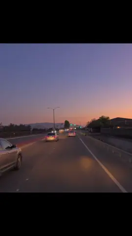 #dontletmedown #thechainsmorkers #thechainsmokers #daya #lyricsvideo #lyric #lyrics_songs #fyp #musicvideo #viralvideos #lyricsmusic #viralllllll #sunset #driving #nostalgia #nostalgic #fyppppppppppppppppppppppp #foryou #landscape 