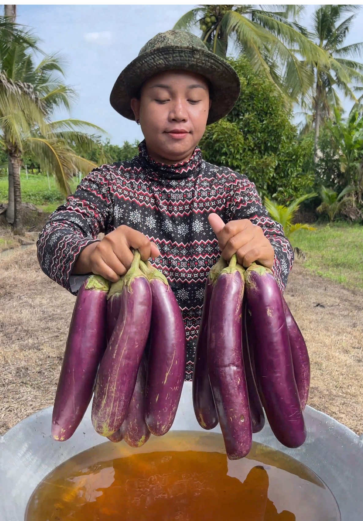 Deep Frying Eggplants the Giant Way! 🍆🔥 #FoodTok #EasyRecipe #foodtokusa #viralrecipe #jvcookingasmr 