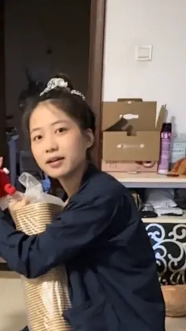 不开心就出去,别躺着 #lttmina #mina_vlog #minavlog #funnyvideos 