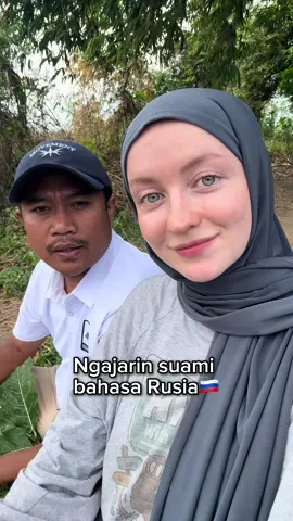 😂💕💕 #indonesia #bule #rusia #lucu #viraltiktok #istri #hamil #videolucu 