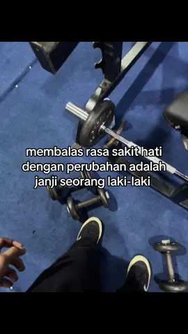 yok bisa yok #improveyourself #workoutmotivation #gymmotivation🏋️‍♀️ #gymrat #GymTok #gymsad #gym #foryou #fyp 