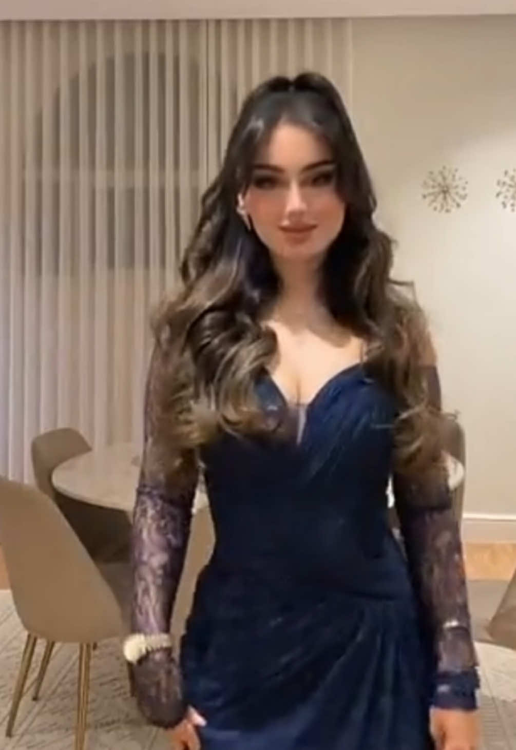 #CapCut #viral #4u #explorepage #اكسبلوررررررر #4upageシ #fypシ #foryou #viralvideo #maya #ماياماجد @Maya Majed 