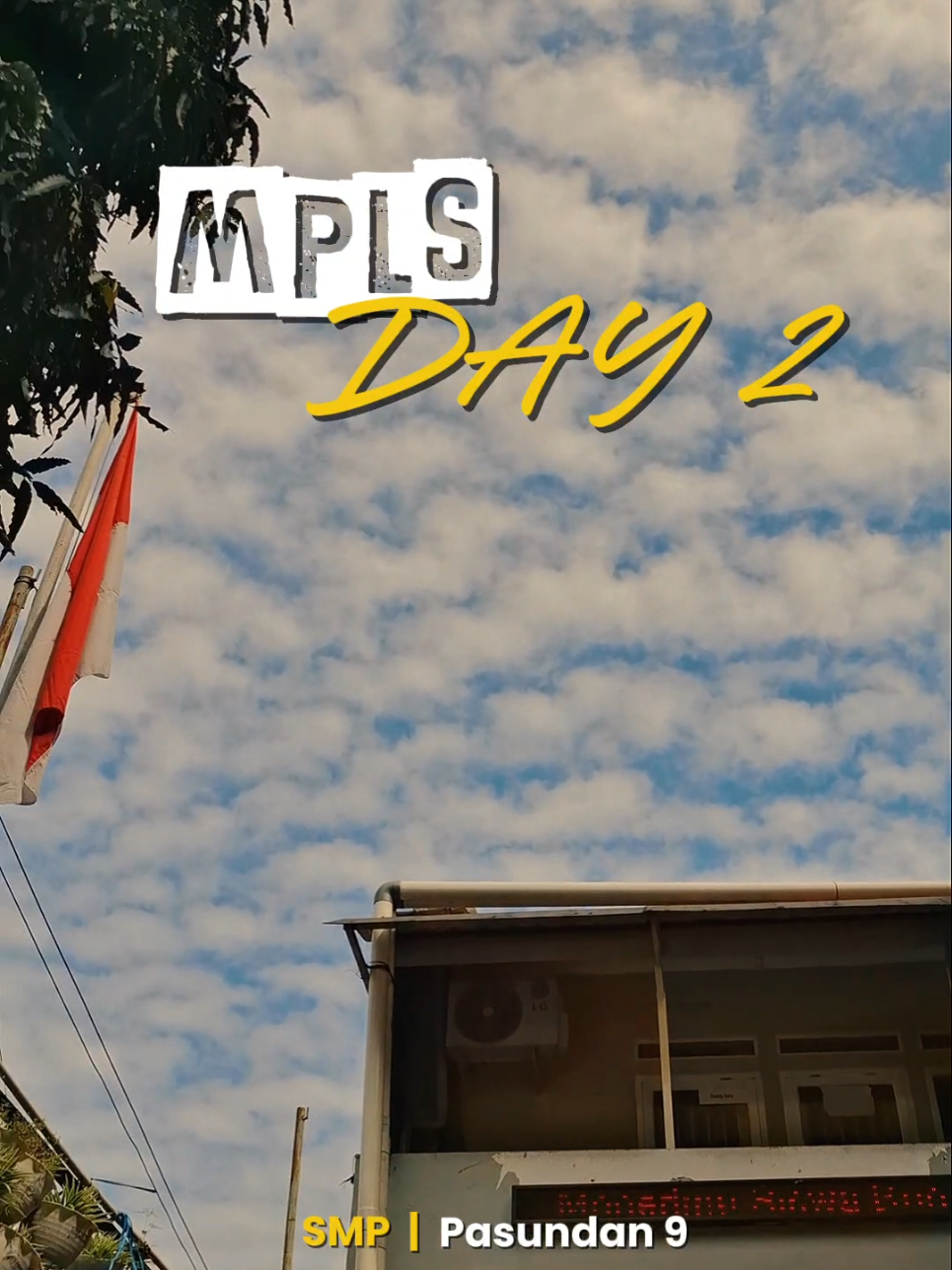 Hallo Sobat Paslov🙌🏻😍 🎥 MPLS Day 2: Senam pagi “Anak Indonesia Hebat”🇮🇩, materi 7 kebiasaan anak hebat💪🏻, lalu menulis harapan & kekhawatiran, tempel di karton✨ #MPLS2025 #MPLSDay2 #AnakIndonesiaHebat #HarapanKekhawatiran #SemakinBesarSemakinBersinar #foryoupage #fypシ゚viral #fypシ 