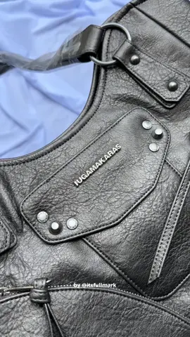 The famous studded leather bag 🤭 PO handcarry 21-27 JULI, ready indo 31 JULI no delay no redline ‼️ #jastipmurah #jastipkorea #jastip #koreanbag 