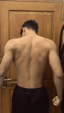 back #gym #back #aesthetic #fyp 