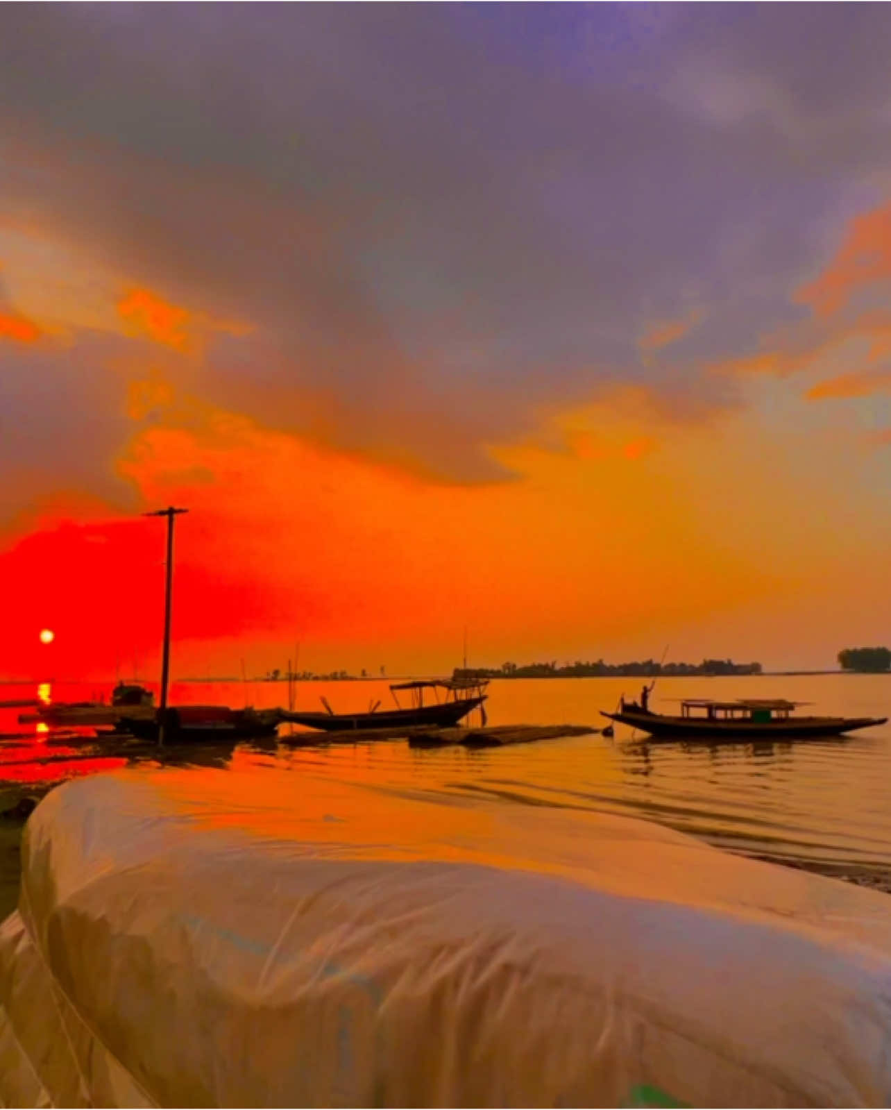 -ভালোবাসার মানুষ যদি সঠিক হয়, -তবেই ভালোবাসা সুন্দর ..!!❤️🥀#for #TikTok #Bangladesh #fypシ #viral #👌 @TikTok Philippines @TikTok Bangladesh @TikTok 