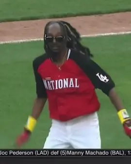 Throbacc 😆🤣 happy MLB all star wknd ⚾️ hahaa via @MLB 