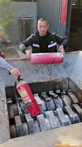 Shredding stuff #shredder #machine #oddlysatisfying #satisfyingvideo  #satisfying #fyp #usa 