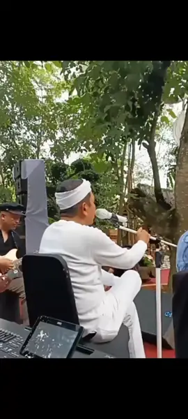 Nyerenkeun AA maula Akbar#lemburpakuanchannel #dedymulyadi #gubernurjawabarat #kangdedymulyadi #jawabarat #netizenindonesia #netizen 