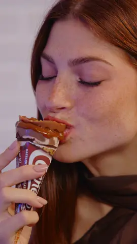 quanto le amo le telenovelas.. se fossi una star le mie interviste andrebbero circa così: #CornettoAlgida la unica certezza✨ #adv #MakeitMAX #CornettoUnwrapTheSummer