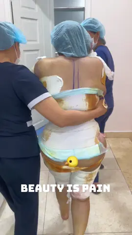 Beautyi is pain #doctorminh #beauty 