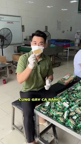 Lương khô BB702 rất thơm ngon và dễ ăn chứ không cứng như lời đồn đâu các bác nhé. #leanhnuoi #congty22 #luongkhoquandoi #luongkho #luongkhobb702 