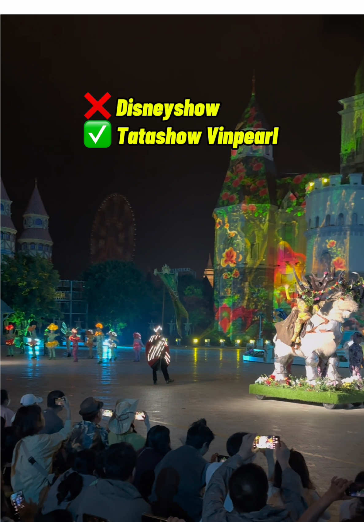 📍Tatashow  diễn ra vào lúc 19h30 hằng ngày tại Vinpearl NT nhen cả nhàaaa #lacanhatrang #nhatrang #dulichnhatrang #vinpearlnhatrang #vinwondersnhatrang #vinwonders #tatashownhatrang 
