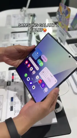 SAMSUNG GALAXY Z FOLD7 dengan Harga Spesial! 📱✨    Lokasi: Bandung electronic center, Bandung   Cicilan Mudah dengan Home Credit! 📈 Nikmati kemudahan cicilan dengan bunga 0% dan bebas hingga 2x cicilan hanya dengan Home Credit! 😊   Syarat Mudah: 1. KTP 2. Usia minimal 19 tahun 3. Berpenghasilan   Keuntungan: - Limit hingga Rp30.000.000 - Proses cepat, hanya 1 menit - Promo menarik untuk semua pelanggan 📞 phone : 082130370939  Info Lebih Lanjut: Kunjungi Bandung electronic center  dan dapatkan penawaran spesial! 🏙️ Jangan lewatkan kesempatan ini 🔥🔥🔥