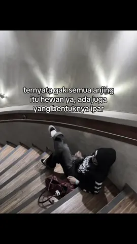 nih yang request tentang ipar 🥵#xyzbca #fyp #beranda #storywa #katakata #sindirankeras #galaubrutal #tiktok #fypage 