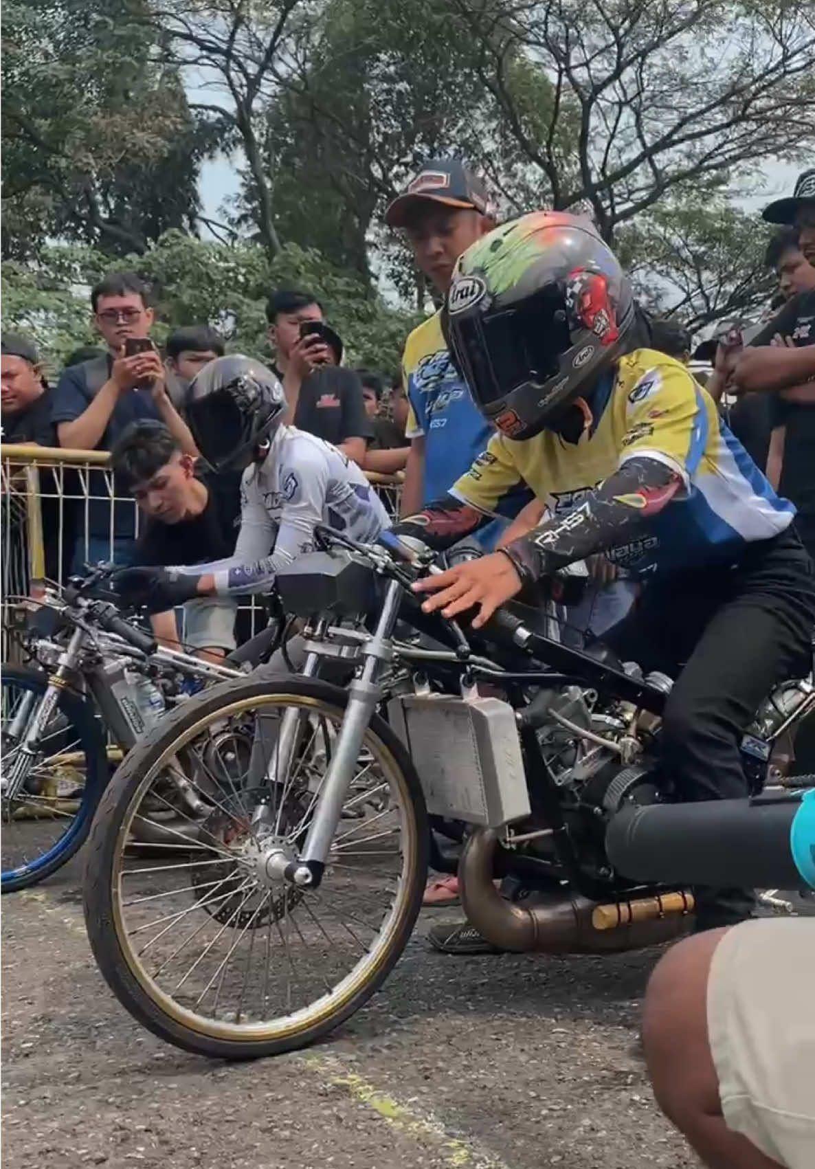 Uang bisa dicari, tapi Nama Baik harus kembali 🤟🏾 #fanterra_racing_exhaust #wijayaracingkediri #aditcoco42 