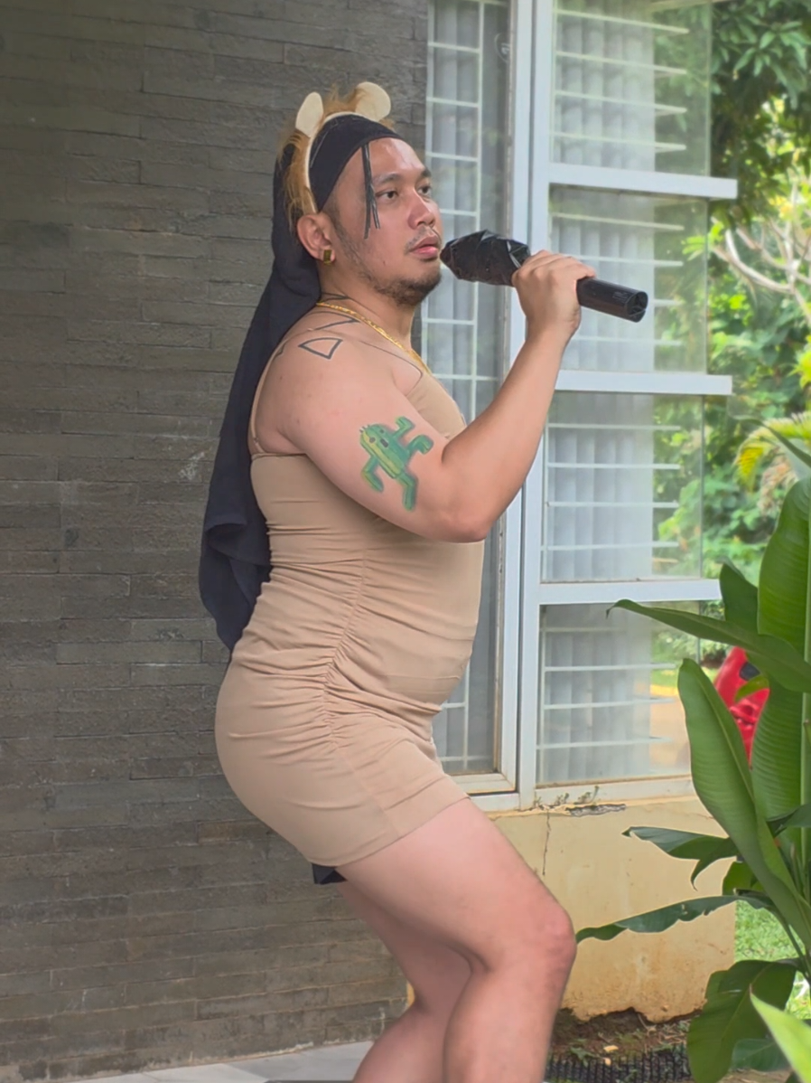 Biduan labubu secret ini disebutnya ya bunda bunda #bunda #biduan #AgungKarmalogy 
