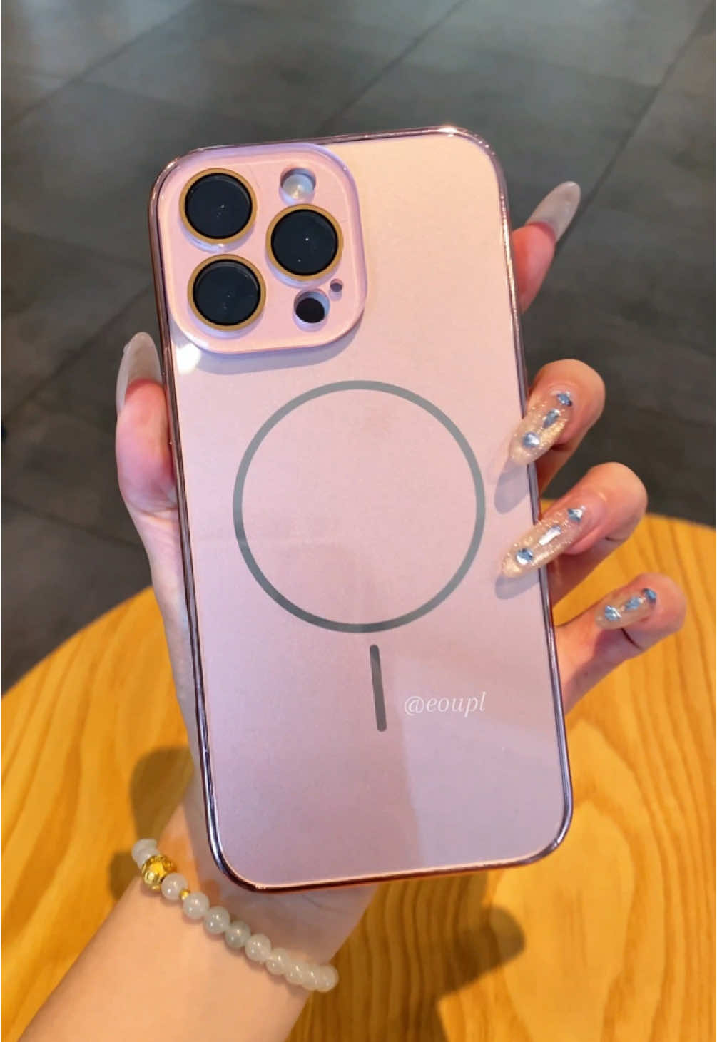 Sleek, elegant and magnetic #phonecase  #iphonecase  #iphone16promaxcase  #iphone14promaxcase  #iphone15promaxcase  #iphone13promaxcase  #iphone12promaxcase  #iphone11promaxcase  #dealsforyoudays  #magsafecase  #YT 