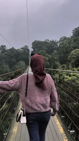 Jembatan gantung rengganis ciwidey #ciwidey #rengganis #CapCut 