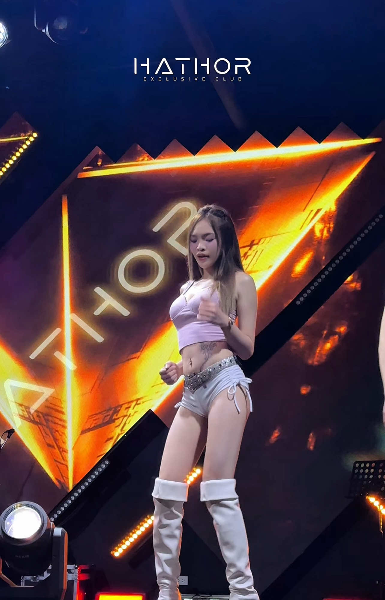 น้องซาร่ากลับมาแล้ว #hathorexclusiveclub #hathor #coyoteclub #coyote #เทสจีน🇨🇳 #viral #ฮิตในtiktok #fypシ゚ 