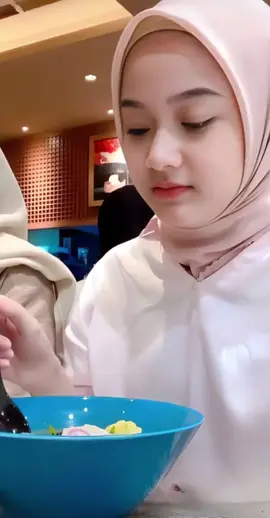 selamat malam sahabat tiktok. #sepatucasual #sepatu #hijab #sepatupria #hijabcantik