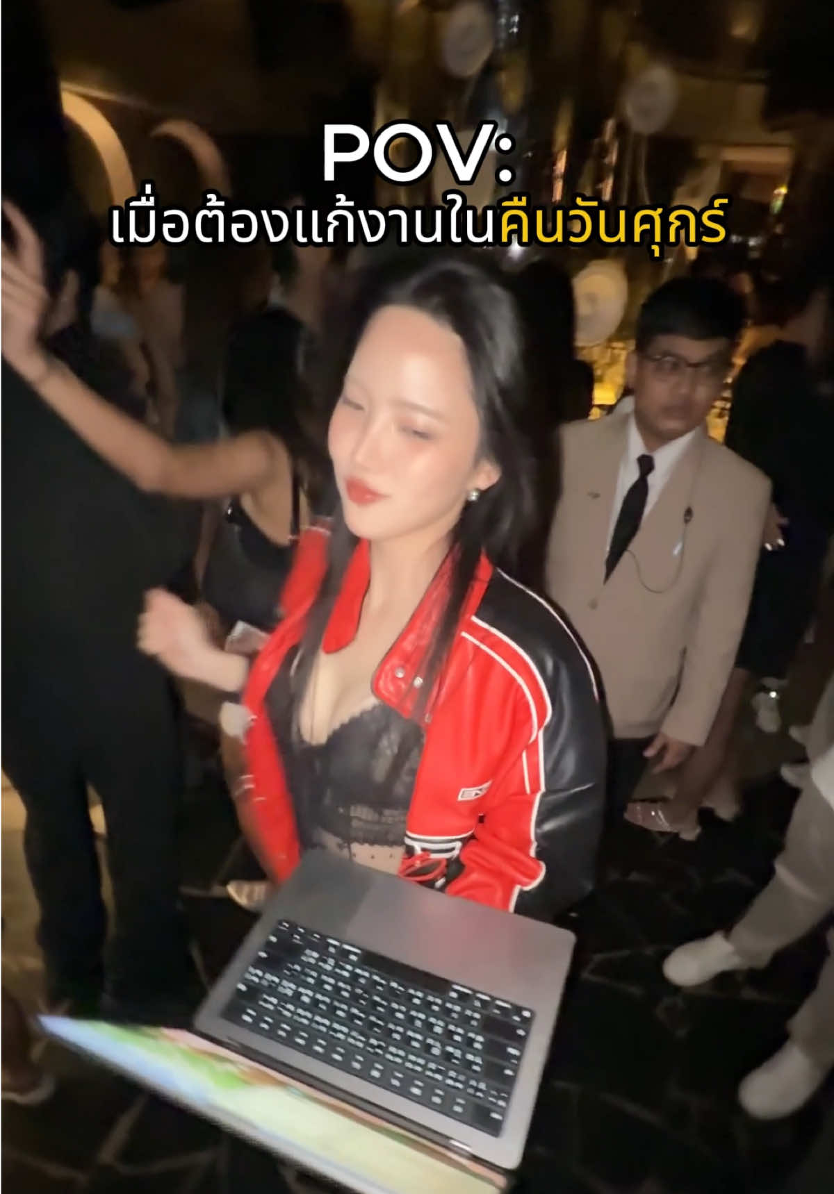 รักเมาแค่ไหนก็ต้องรักงานด้วยนะ🤣🍻 . #ข้างบ้านเจนบิวตี้  #พนักงานเจนบิวตี้  #ออฟฟิศเจนบิวตี้  #ออฟฟิศเจนบิวตี้กินแบบนี้  #เจนิส #gotbkk 
