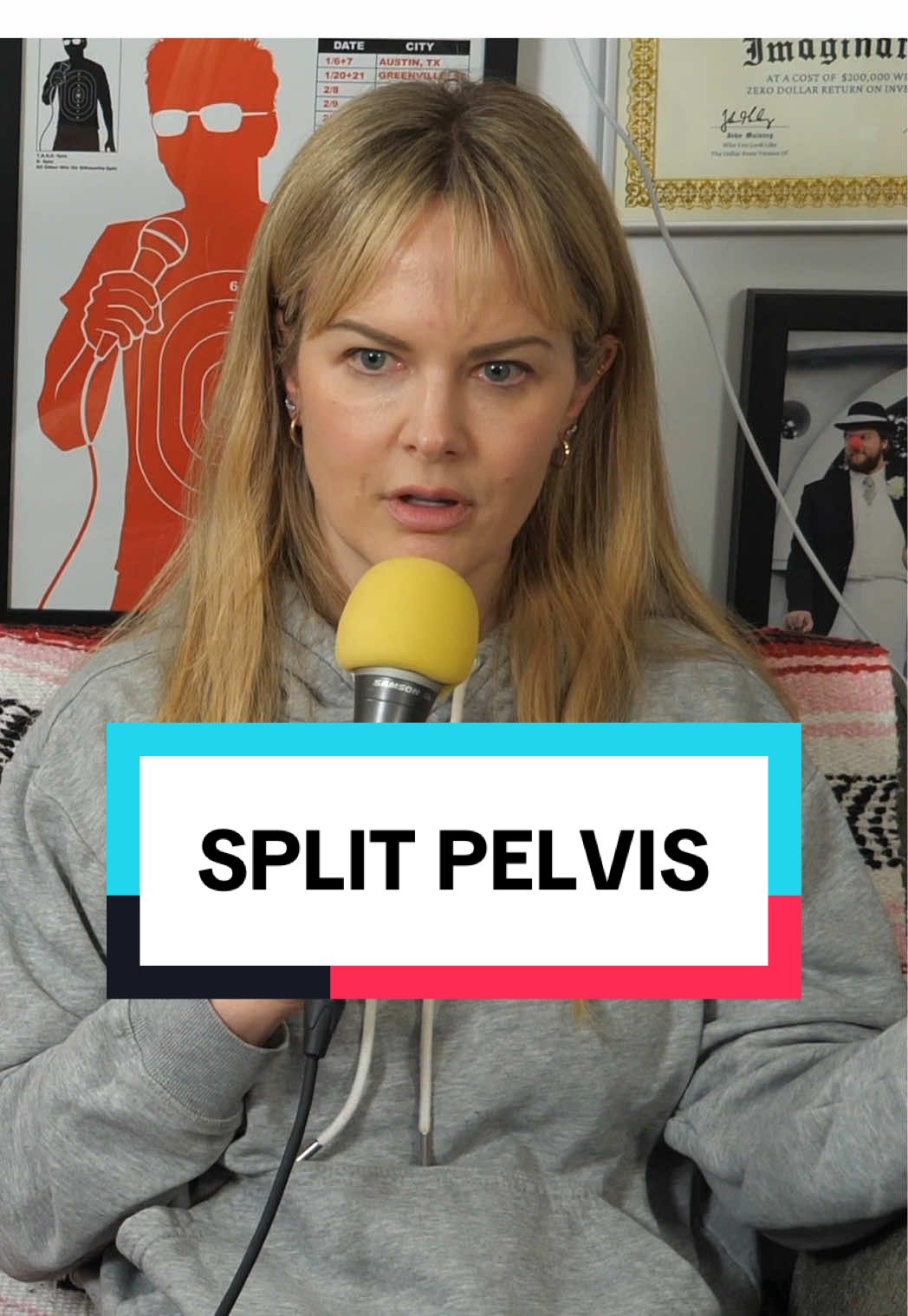 Women’s healthcare is more broken than Rosebud’s pelvis 🦴🤰🏼🤣 #pelvis #pregnancy #thedownsidepod #podcastclips #funny #standupcomedians 