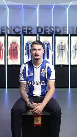 A chegada do Borja Sainz🐉 #SeguimosJuntos #FCPorto 