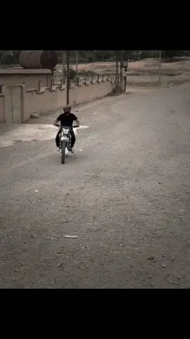 ✌🏻✈️🔥#crx_250 #عیشق_crx250💞 #حکومەتی_crx250 #ئەکتیڤبن🥀🖤ـہہـ٨ــہ #hama_crx_250 #foryoupage #foryou #aktevbn💔🦦 #paramagroup 