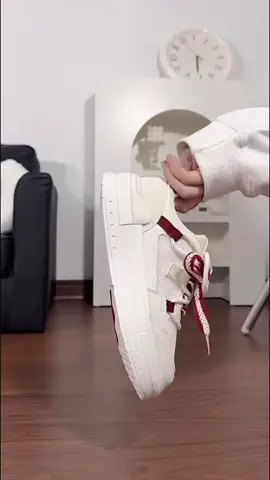 Màu đỏ này xinh quá #shopgiayqq #giaydoinamnu #sneakers #giay #warriors #xuhuong #giaythethao #giaysneaker 