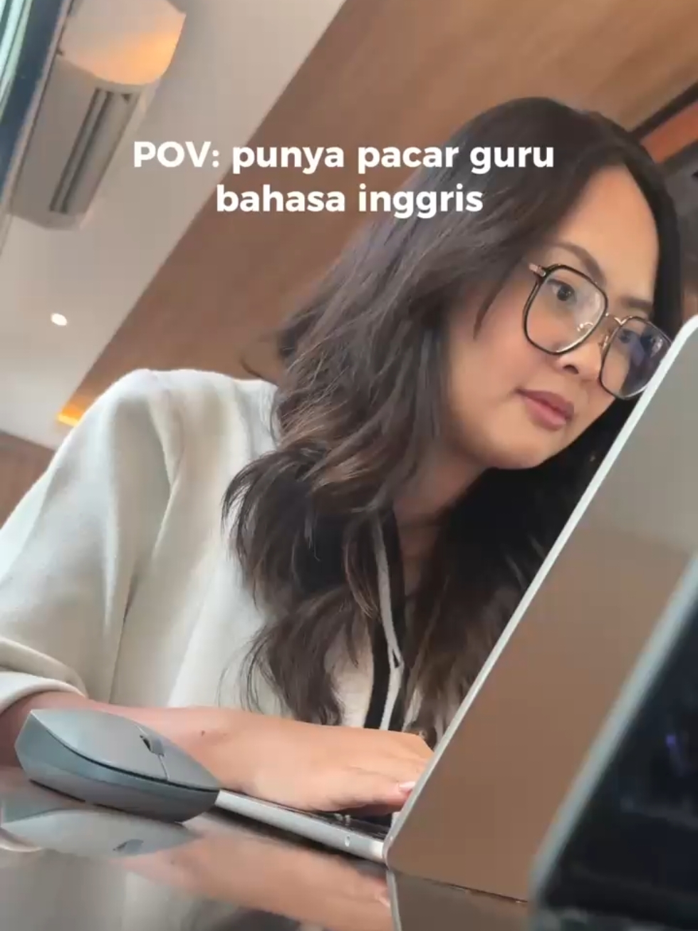 Kesenjangan pengetahuan bahasa ( part 1 )🗿 #pov #englishteacher #learnenglish #couples 