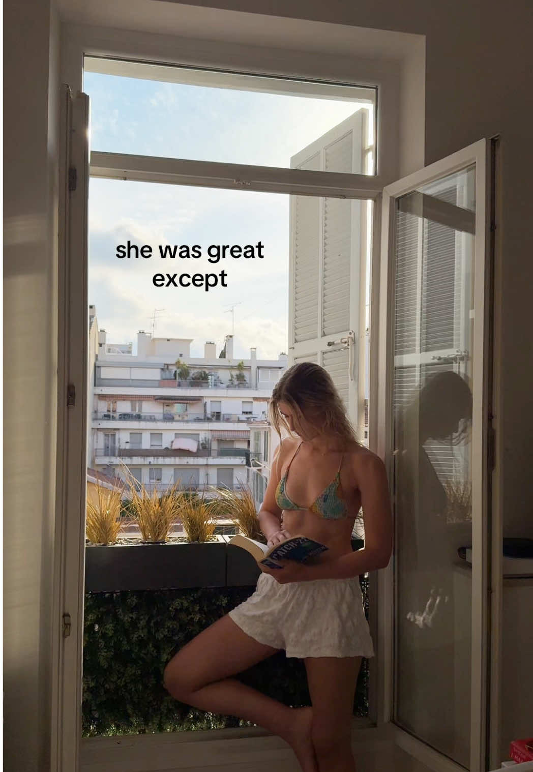 go on the trip, wear the bikini, laugh obnoxiously with your friends & call your parents often❤️ we all have insecure moments but don’t let them consume you.  life is too damn good #newmusic #mirrors #newreleases #folk #pop 