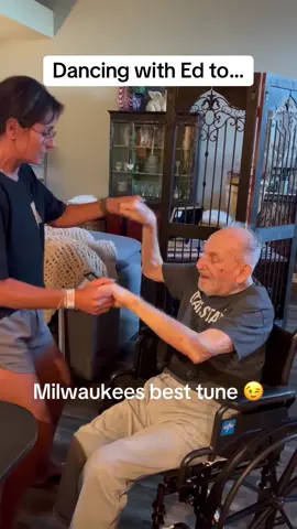 This was the cutest. Happy Tuesday! #patreon #Love #fyp #foryoupage #husband #wife #family #dementia #dementiaawareness #dancing @mrsdsalnorcal3🏎️ @DanielleSalingerbookpageTYHI @Dan Salinger @mrsdsalnorcal2🏎️ @mrsdsalnorcal4🏎️ @hannah and alex 