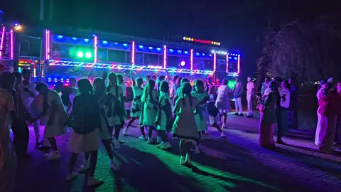 #nuwareliya#djremix🎵🎧#bus#dance😁#@💫👑Mr-Kani-👑💫 @🕊🦋_it's_me_කටටල_🦋🕊🇨🇦 @king of Abi 001 @Arul @🖤Mr.Nilavan🖤 @Usha 💙 @ONE LIFE ONE LOVE 😘💗 