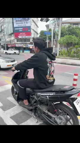 มองไปมองมามันไม่ใช่เครื่องนูโวละ#นูโวเครื่องpcx 