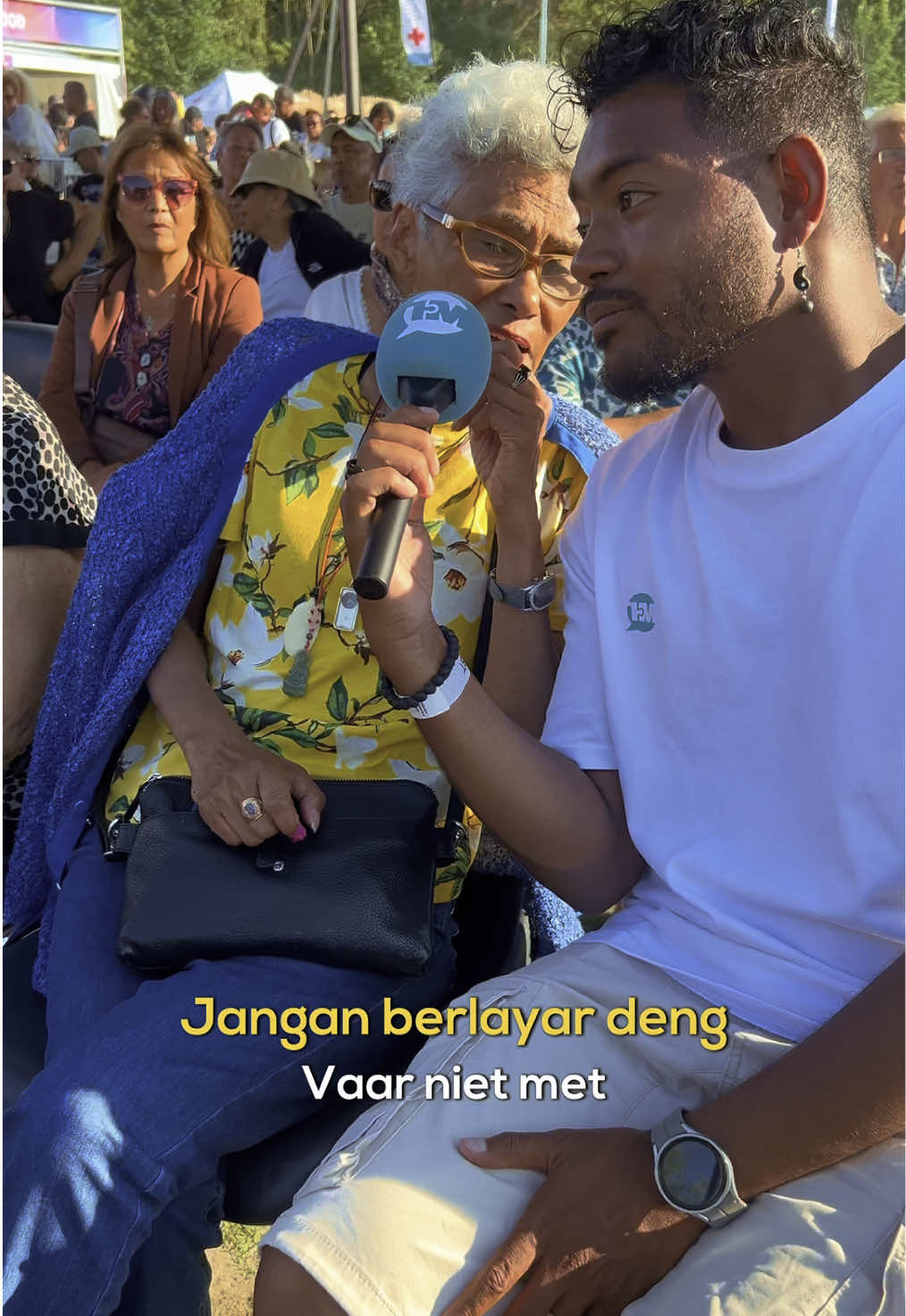 Part 1: Life lessons from first and 2nd generation Moluccans (NL) during Sama Sama Maluku Festival 2025. Do you know someone “yang suka balayar deng orang laeng pung layar.”?⛵️🫢  #budayamaluku #totaalmoluks #samasamamalukufestival #alphenaandenrijn #bahasaambon  ✨Drop je eigen levensles of mantra in de comments✨