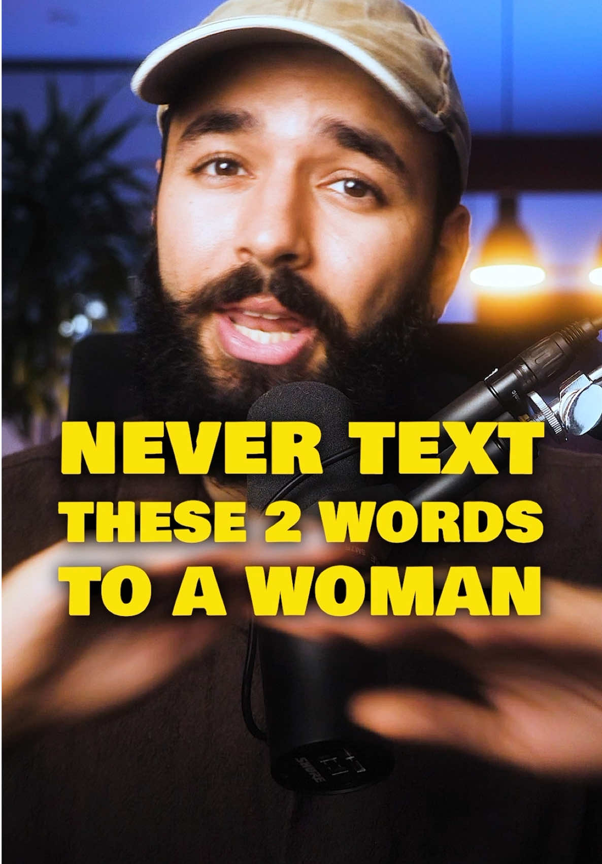 How to flirt over text and stop being ignored