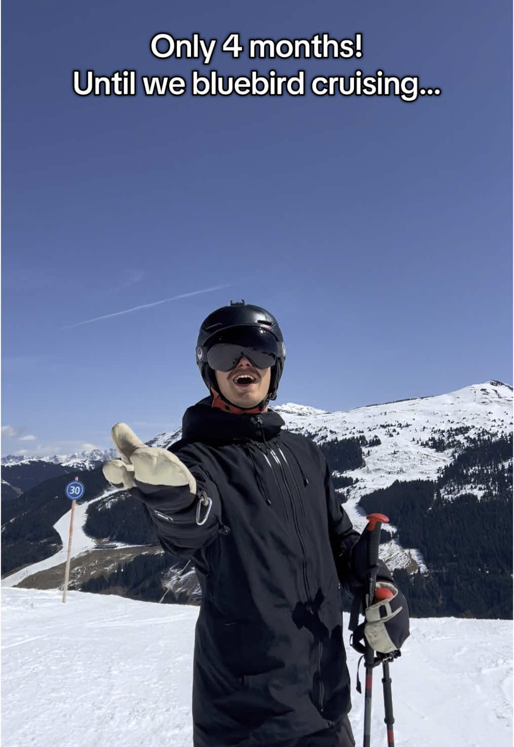 Like dammm bro, I can’t wait!  #skiingislife #skilife #winteroutdoors #missskiing #skiingvideos #skiing #skiseason #skiingtok #skiingisfun 