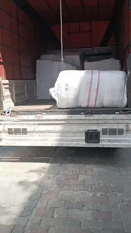 Has ayakkabıcı mağazasına herkesi bekliyoruz herkese keyifli alışverişler