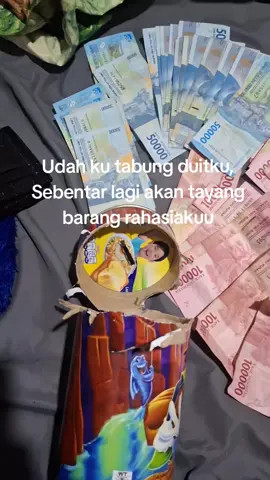 Jangan salfok sama celengannya guys🤣#fypppppppppppppppppppppp #lewatberanda 