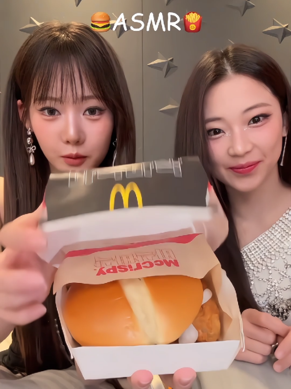 Ruka and Rora eating 🍔 #ruka #rora #babymonster | #fancam #eatingfancam #fancamidol #kpopeating [ #mmukrsjd ] #fyp #foryoupage #foryou #fypage #fyppppppppppppppppppppppp 